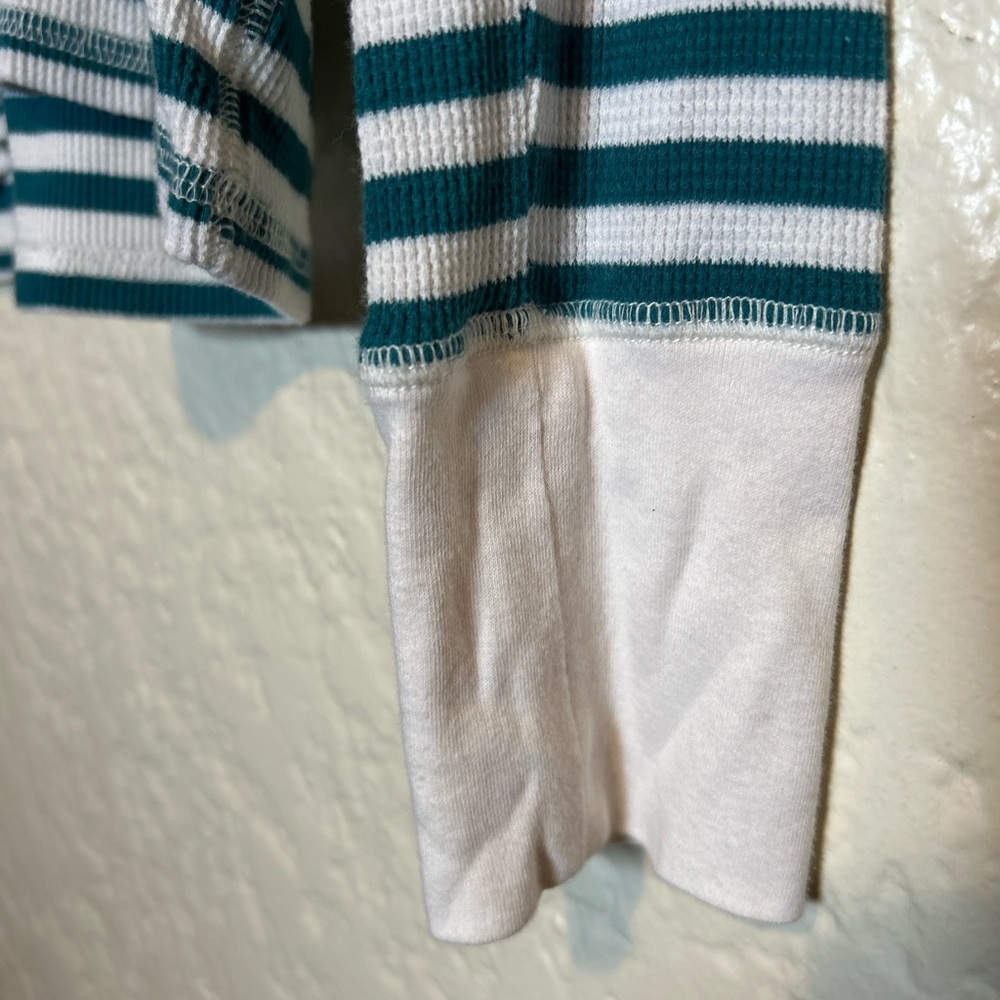 Victoria's‎ Secret Striped Teal and White Top size small - Picture 2 of 7